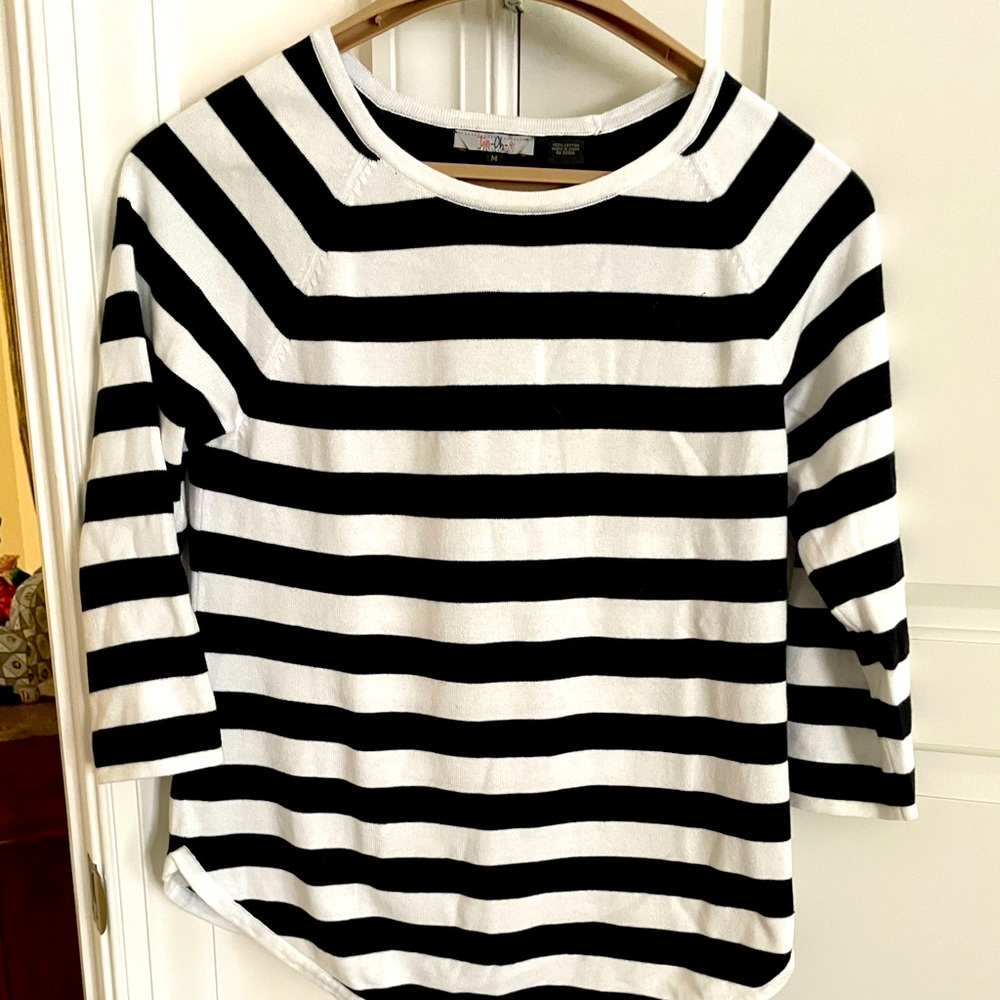 Beautiful Black and White striped sweater